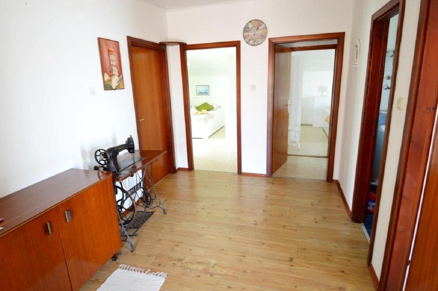 Apartment Denko Бетина Экстерьер фото