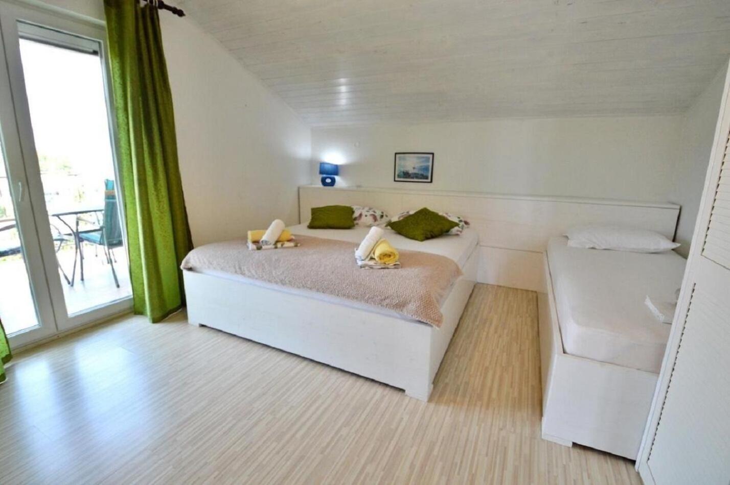 Apartment Denko Бетина Экстерьер фото